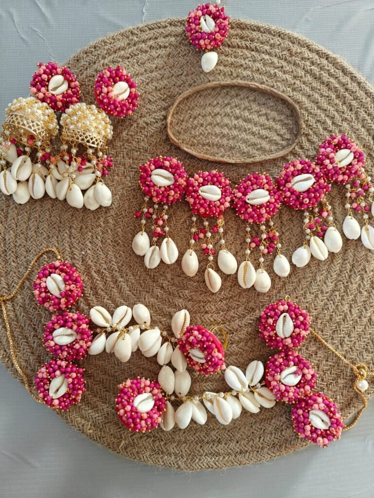 Pink Floral Cowrie Shell Jewelry Set